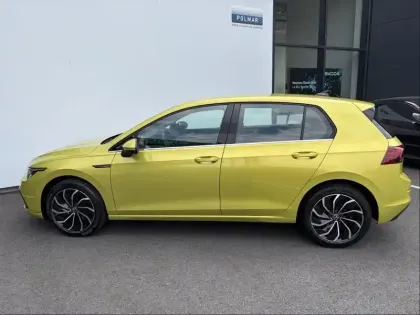Photo 17 Volkswagen Golf  1.5 eTSI EVO2 150ch Style DSG7