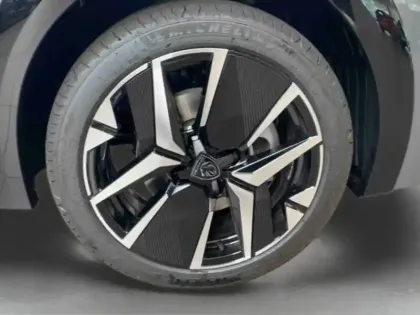 Photo 9 Peugeot 208  e- 156ch 54 kWh GT (CEE 3600? DEDUIT)
