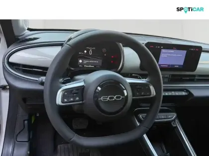 Photo 12 Fiat 600  1.2 Hybrid Turbo 145ch eDCT6