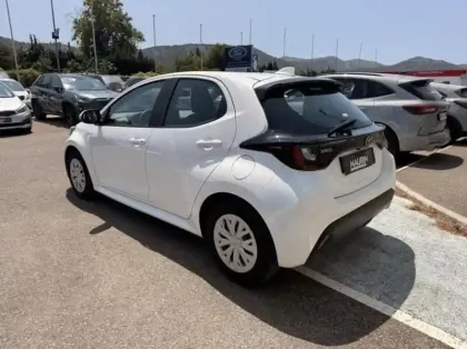 Photo 7 Toyota Yaris  116h Dynamic 5p MY22