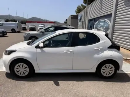 Photo 8 Toyota Yaris  116h Dynamic 5p MY22