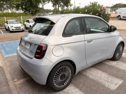 Photo 7 Fiat 500  e 95ch 23,8kWh Icône