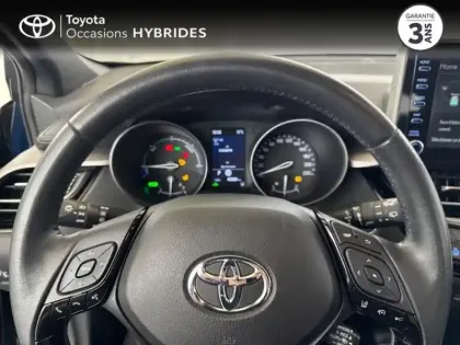 Photo 12 Toyota C-HR  2.0 Hybride 184ch Dynamic Ultimate E-CVT