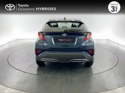 Photo 7 Toyota C-HR  2.0 Hybride 184ch Dynamic Ultimate E-CVT