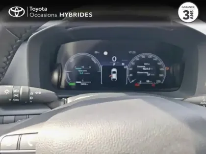 Photo 28 Toyota C-HR  2.0 Hybride 200ch Design MY25