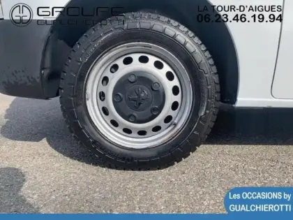 Photo 12 Peugeot Expert  Fg Standard 2.0 BlueHDi 120ch S&S Asphalt