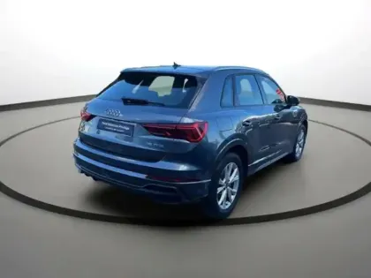 Photo 6 Audi Q3  35 TFSI 150ch S line S tronic 7