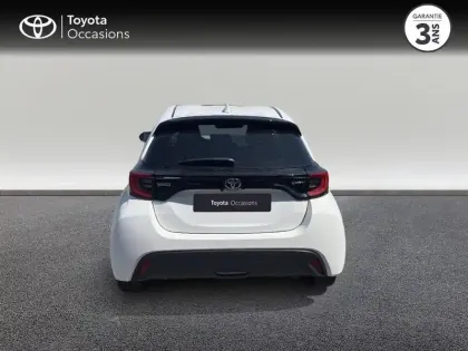 Photo 7 Toyota Yaris  116h Design 5p MC24