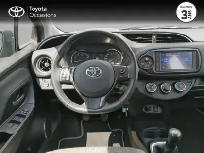 Photo 8 Toyota Yaris  70 VVT-i Design Y20 5p RC19