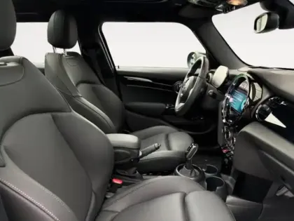 Photo 8 Mini Mini  5 Portes Cooper 136ch Edition Premium Plus BVA7