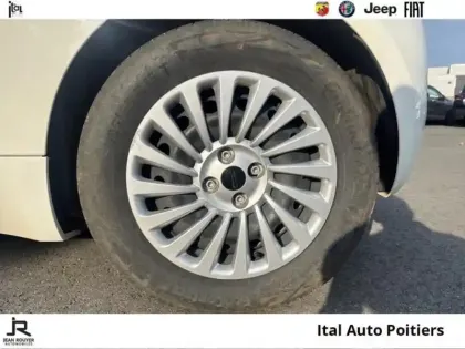 Photo 10 Fiat 500  Nouvelle  berline 23,8 kWh