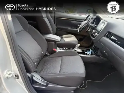 Photo 5 Mitsubishi Outlander  PHEV Twin Motor Business 4WD