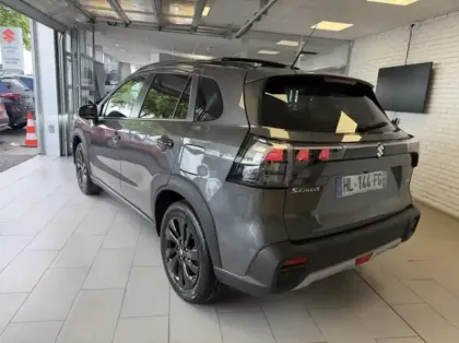 Photo 14 Suzuki S-cross  1.4 Boosterjet Hybrid 110ch Xplore Auto