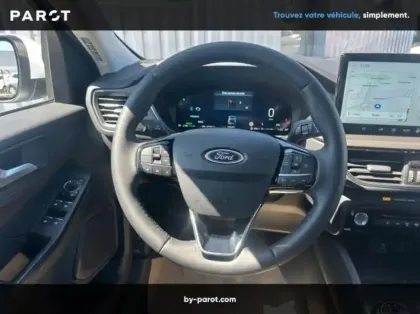 Photo 6 Ford Kuga 2.5 Duratec 180ch Hybrid FlexiFuel Titanium Business Powershift