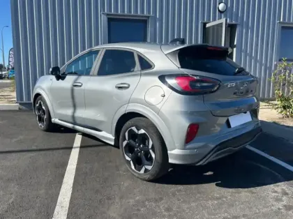 Photo 12 Ford Puma 1.0 EcoBoost Hybrid 125ch ST-Line X S&S Powershift