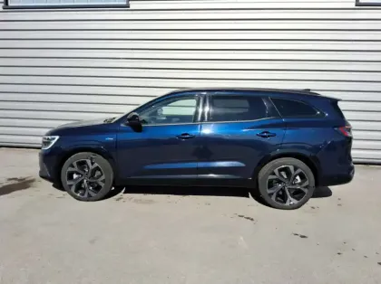 Photo 7 Renault Espace VI E-Tech hybrid 200 esprit Alpine