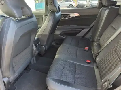Photo 11 Renault Espace VI E-Tech hybrid 200 esprit Alpine