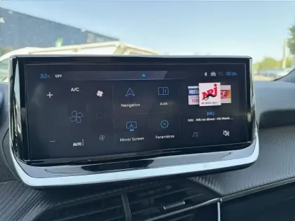 Photo 14 Peugeot 2008  Hybrid 145 e-DCS6