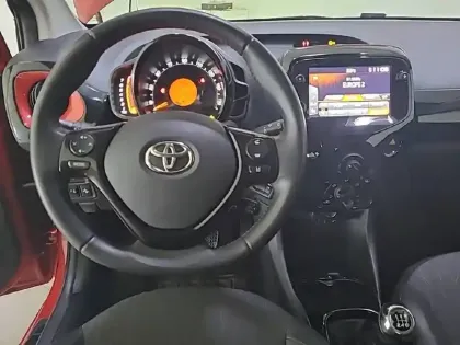 Photo 31 Toyota Aygo  1.0 VVT-i