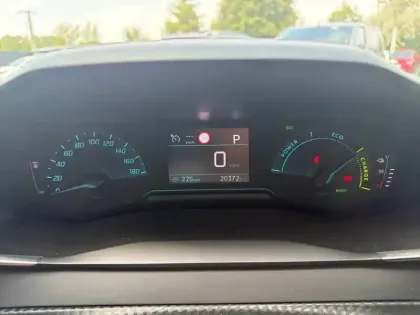 Photo 30 Peugeot 208  Electrique 50 kWh 136ch