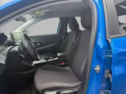 Photo 31 Peugeot 208  Electrique 50 kWh 136ch