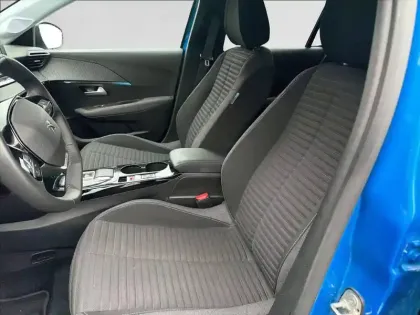 Photo 10 Peugeot 208  Electrique 50 kWh 136ch