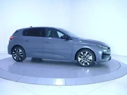 Photo 27 Peugeot 308  Hybrid 145 e-DCS6