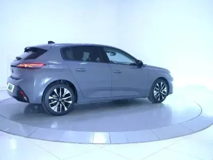 Photo 28 Peugeot 308  Hybrid 145 e-DCS6