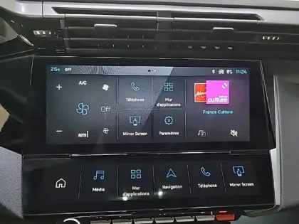 Photo 53 Peugeot 308  Hybrid 145 e-DCS6