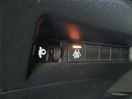 Photo 49 Peugeot 2008  PureTech 130 S&S EAT8