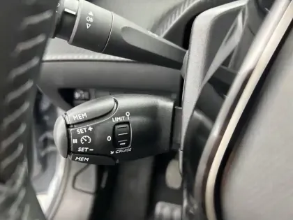 Photo 20 Peugeot 208  100 S&S BVM6