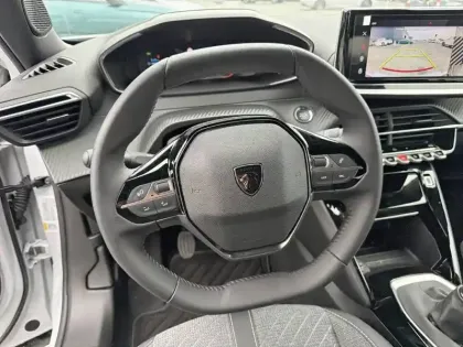 Photo 5 Peugeot 2008  100 S&S BVM6