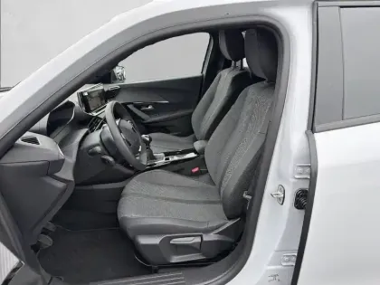 Photo 11 Peugeot 2008  100 S&S BVM6