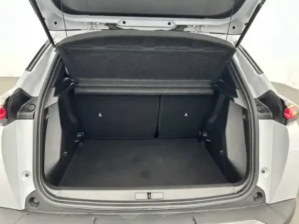 Photo 5 Peugeot 2008  PureTech 100 S&S BVM6