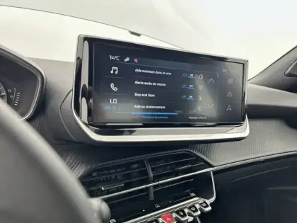 Photo 19 Peugeot 2008  PureTech 100 S&S BVM6