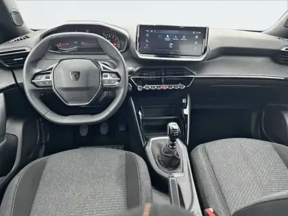 Photo 7 Peugeot 2008  PureTech 100 S&S BVM6
