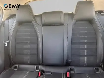 Photo 9 Mercedes GLA  200 d 7-G DCT