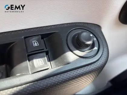 Photo 11 Renault Twingo  III E-Tech
