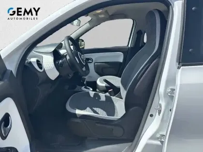 Photo 8 Renault Twingo  III E-Tech