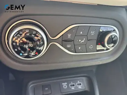 Photo 19 Renault Twingo  III E-Tech