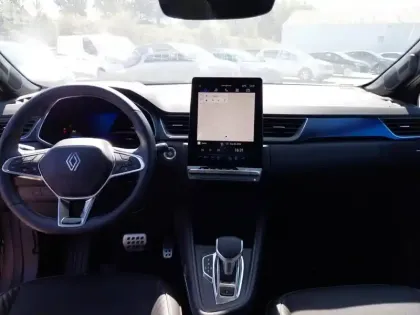 Photo 40 Renault Symbioz  E-Tech full hybrid 145