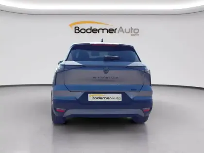 Photo 19 Renault Symbioz  E-Tech full hybrid 145