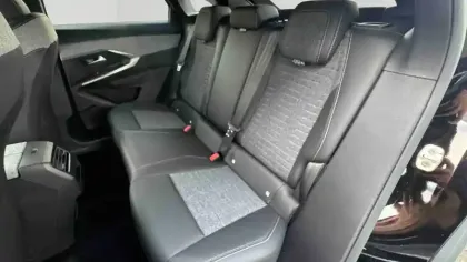Photo 19 Peugeot 3008  Hybrid 145 e-DCS6