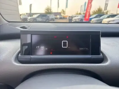 Photo 9 Citroën C4  Cactus PureTech 110 S&S BVM6