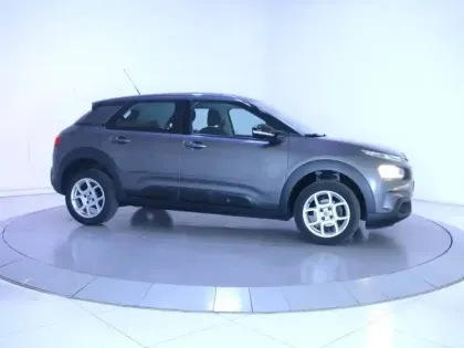 Photo 26 Citroën C4  Cactus PureTech 110 S&S BVM6