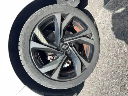 Photo 17 Renault Clio  E-Tech hybride 145