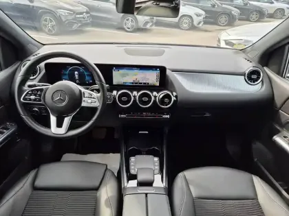 Photo 10 Mercedes Classe B  180 d 8G-DCT