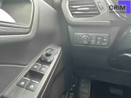 Photo 23 Ford Kuga  2.5 Duratec 180 ch FlexiFuel FHEV E85 Powershift