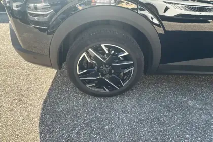 Photo 42 Peugeot 5008  Hybrid 145 e-DCS6
