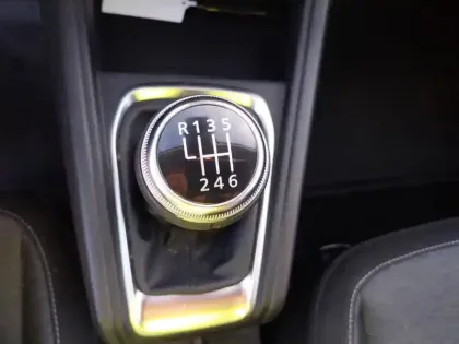 Photo 10 Renault Captur  TCe 90